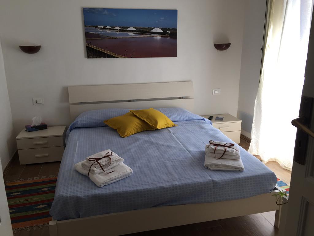 Sale E Vele Apartments Trapani Bagian luar foto