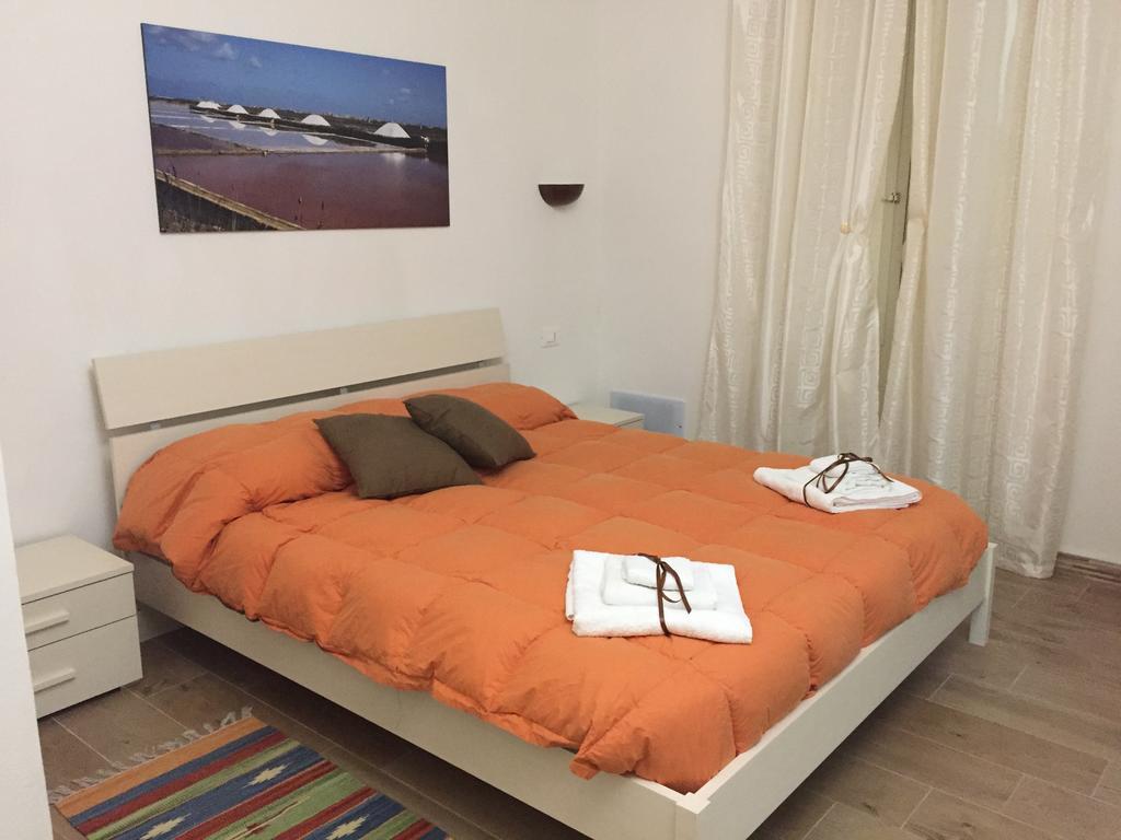Sale E Vele Apartments Trapani Bagian luar foto