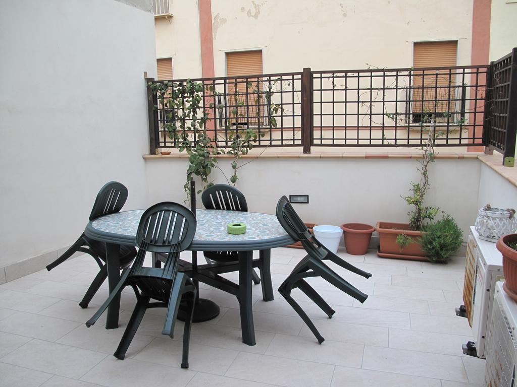 Sale E Vele Apartments Trapani Bagian luar foto