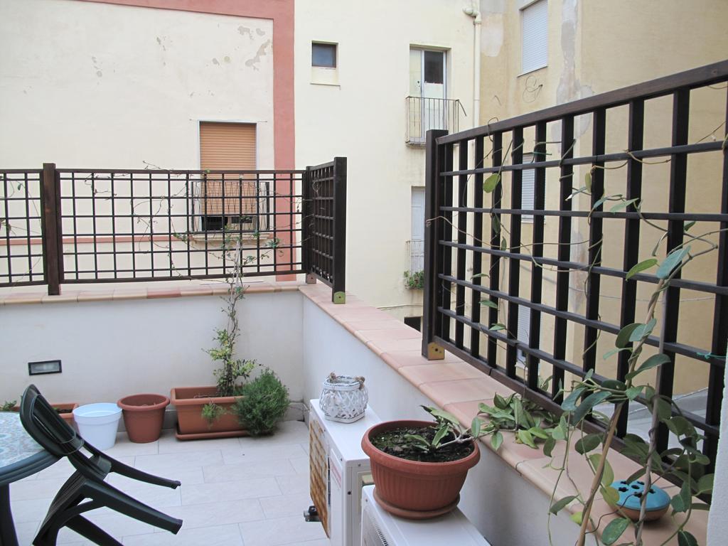 Sale E Vele Apartments Trapani Bagian luar foto
